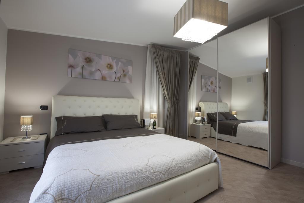 Amira Luxury Apartments Santa Maria Capua Vetere Exterior photo